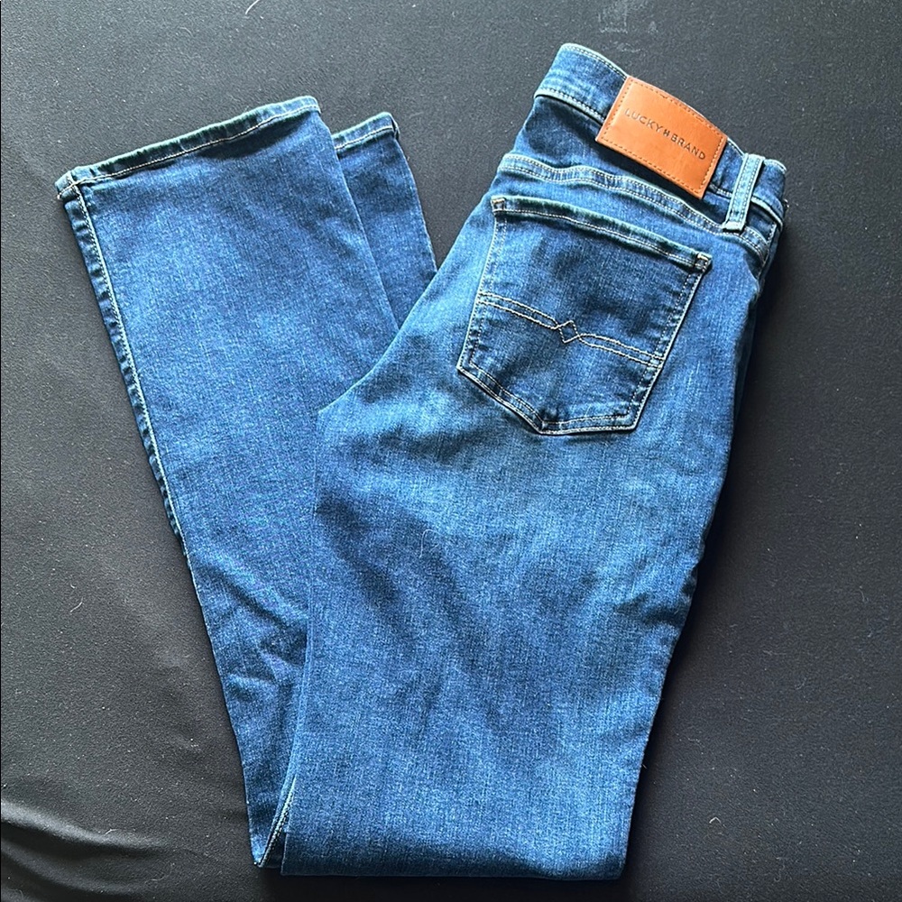 Women's Blue Jeans - straight leg